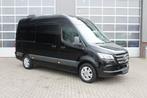 Mercedes-Benz Sprinter Tourer 317CDI VIP-bus 9 persoons 2024, Auto's, Automaat, Achterwielaandrijving, Zwart, Leder
