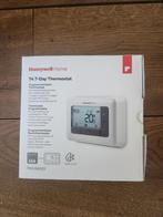 Honeywell T4 7 Day warm EN koud thermostaat TH110A1023, Doe-het-zelf en Verbouw, Thermostaten, Ophalen of Verzenden, Slimme thermostaat