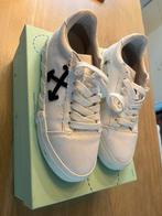 Off white low vulcanized MAAT 38, Ophalen of Verzenden, Zo goed als nieuw, Zwart