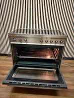 Luxe Fornuis Smeg Inductie RVS met 5 zones 90 cm, Fornello Esperta, Ophalen of Verzenden, Zo goed als nieuw, Energieklasse A of zuiniger