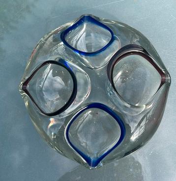 Murano Asbak met Blauwe Accenten beschikbaar voor biedingen