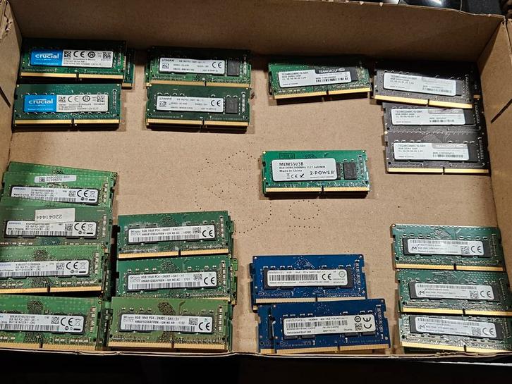 Verschillende merken 8gb laptop ram geheugen ddr4 pc4 2400t, Computers en Software, RAM geheugen, Gebruikt, Laptop, 8 GB, DDR4