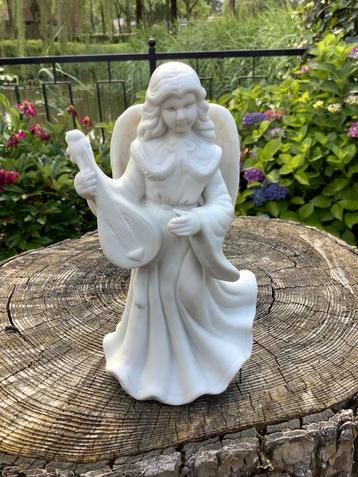 Oud Engel Beeld met Banjo ❤️ beschikbaar voor biedingen