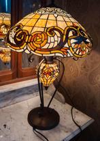 Tiffany tafellamp Burlington, Ophalen, 50 tot 75 cm, Nieuw, Glas