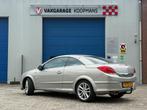 Opel Astra TwinTop 1.8 Cosmo, 4 cilinders, Cabriolet, 4 stoelen, 1796 cc
