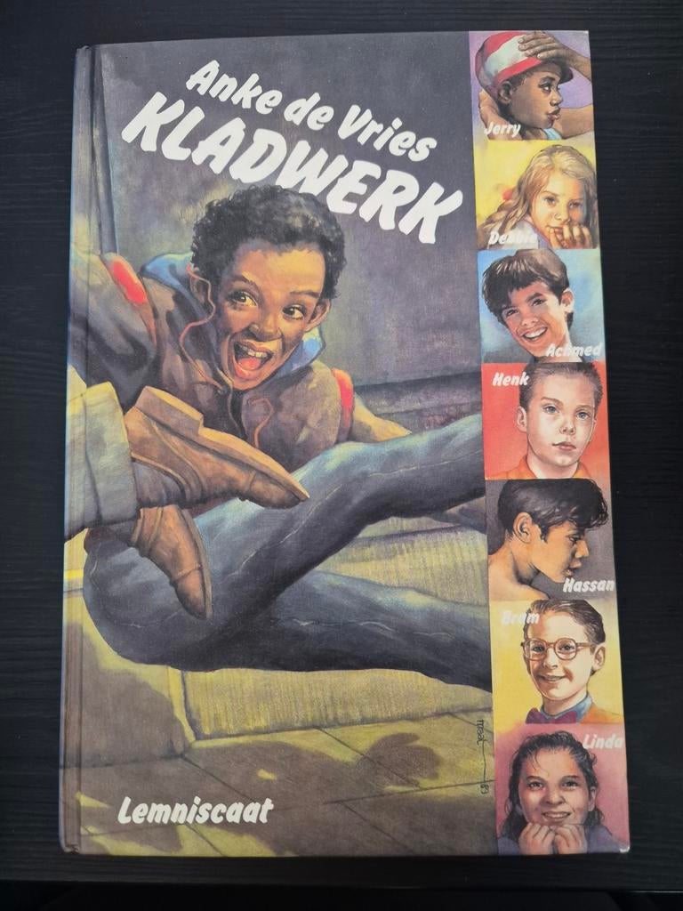 Kladwerk - Anke de Vries - Jeugdboek, Ophalen of Verzenden, Zo goed als nieuw, Anke de Vries, Fictie algemeen