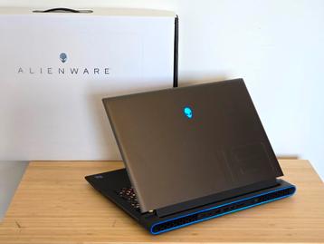 Nieuw Alienware M18 R2/Core i7-14650HX/32GB/RTX 4060/2TB beschikbaar voor biedingen