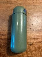 Vintage thermosflesje in legergroene kleur, Ophalen of Verzenden, Zo goed als nieuw
