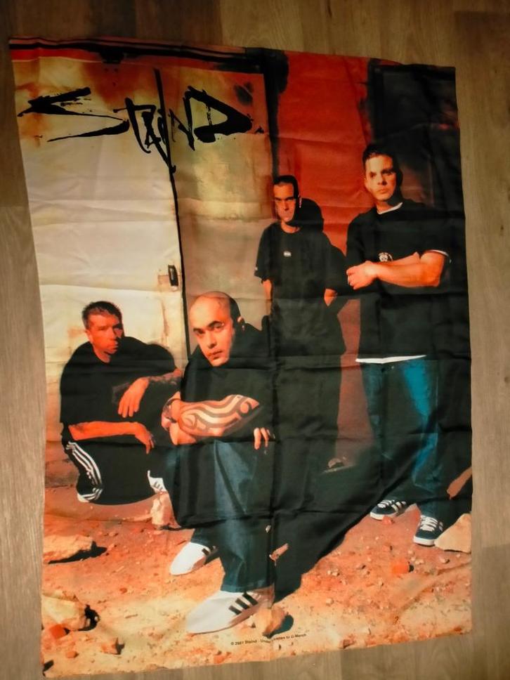 Staind break the Cycle band rock hardrock muziek vlag 2001, Verzamelen, Muziek, Artiesten en Beroemdheden, Zo goed als nieuw, Ophalen of Verzenden