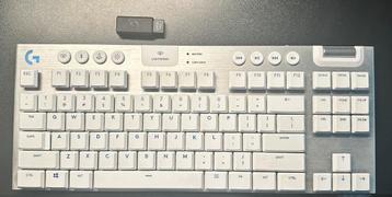 Logitech  G913 TKL Wireless Mechanical Game Keyboard beschikbaar voor biedingen