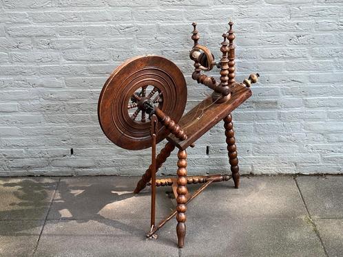 Authentiek Spinnenwiel, Hobby en Vrije tijd, Spinnewielen en Spinnen, Gebruikt, Spinnewiel, Ophalen