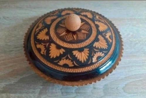 Vintage houten doosje/schaaltje met houtsnijwerk, Antiek en Kunst, Antiek | Schalen, Ophalen of Verzenden