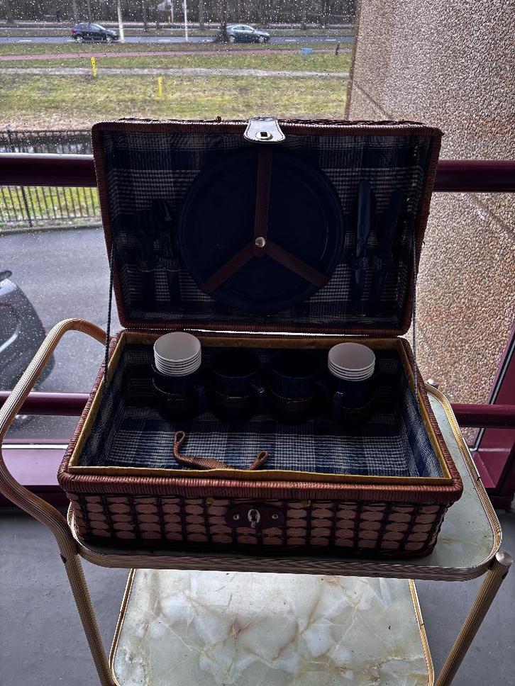 Vintage Picknickmand, Hobby en Vrije tijd, Picknickmanden, Gebruikt, Ophalen of Verzenden