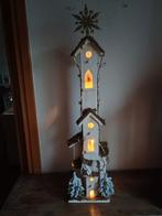 Te koop houten kerk met verlichting hoogte 95 cm, Diversen, Kerst, Ophalen, Nieuw