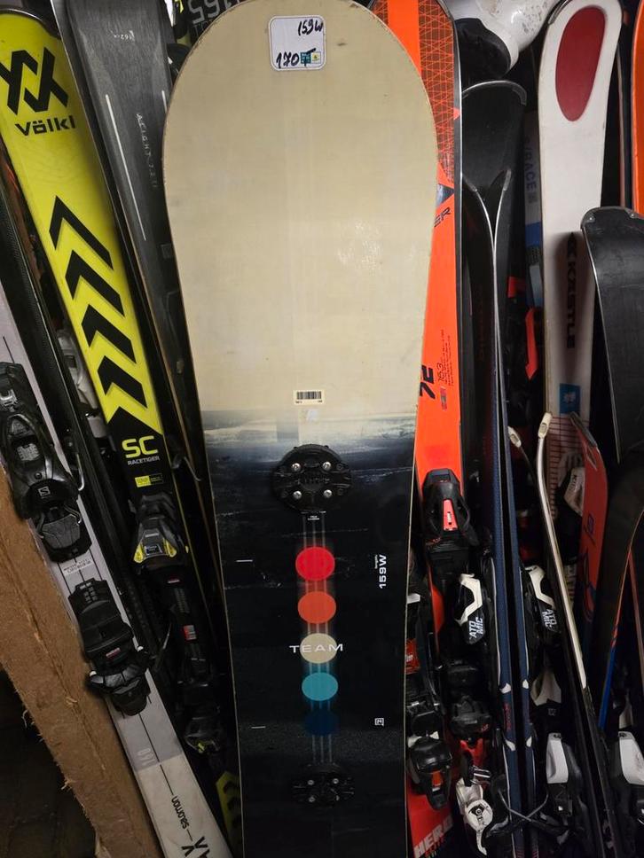 159cm cm NITRO TEAM TRU CAMBER ALL MOUNTAIN SNOWBOARD, Sport en Fitness, Snowboarden, Zo goed als nieuw, Board, Ophalen of Verzenden