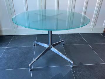 Vitra Eames segmented table, rond, 110 cm, in goede staat beschikbaar voor biedingen