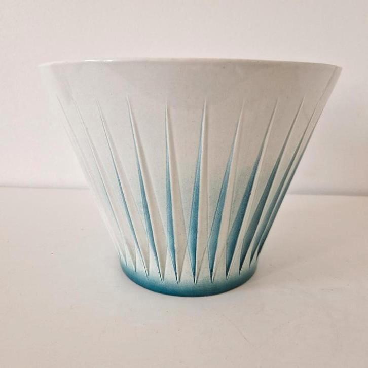 Maastricht ceramique fifties bloempot vintage pot jaren 50, Antiek en Kunst, Antiek | Keramiek en Aardewerk, Ophalen of Verzenden