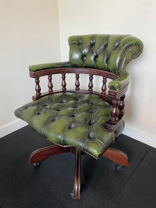Chesterfield bureaustoel groen leer, Antiek en Kunst, Antiek | Meubels | Stoelen en Banken, Ophalen