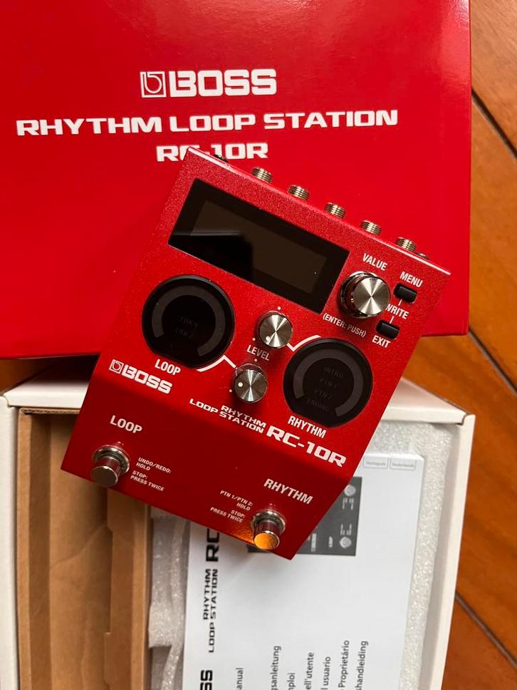 Boss RC-10r looper pedal, Muziek en Instrumenten, Effecten, Zo goed als nieuw, Ophalen of Verzenden