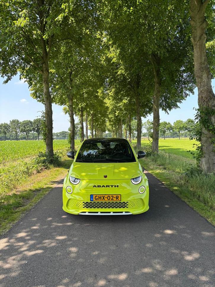 Abarth 500e 155pk - Garantie 2028, Auto's, Abarth, Particulier, Elektrisch, Hatchback, Automaat, Geïmporteerd, Groen, Voorwielaandrijving