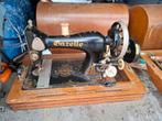 2 antiek/oude naaimachine,s, Ophalen