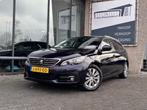 Peugeot 308 SW 1.2 *130PK*ECC*CRUISE*CAM*HAAK*CARPLAY*PANO*, Voorwielaandrijving, Stof, Gebruikt, Euro 6