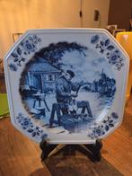 Antiek Delfts Blauw Bord - Klompenmaker servies, Antiek en Kunst, Antiek | Wandborden en Tegels, Ophalen of Verzenden