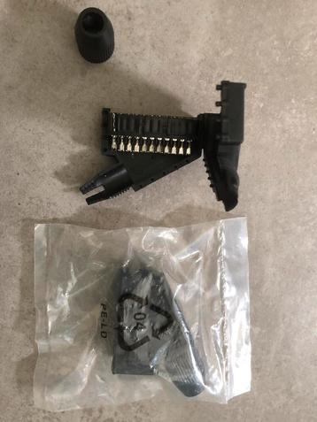 2 nieuwe SCART connectoren, female. beschikbaar voor biedingen