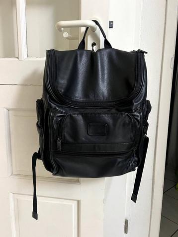 TUMI SafeCase Computer Briefpack – leren rugzak (style 9641) beschikbaar voor biedingen