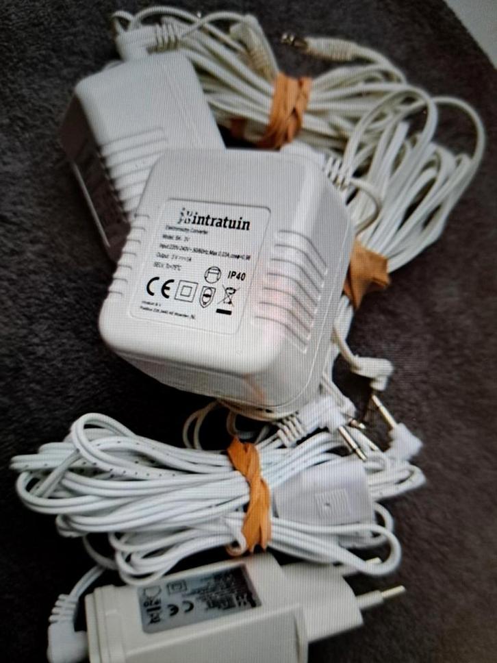 Kerstdorp intratuin Adapters 3v 3x, Diversen, Kerst, Gebruikt, Ophalen of Verzenden