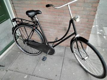 Omafiets 57 cm Rijklaar met Slot !!! beschikbaar voor biedingen