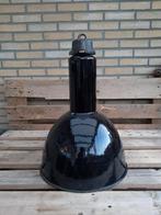 Bauhaus emaille hanglamp, industriele hanglamp., Ophalen of Verzenden, Industrieel, 50 tot 75 cm