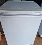 Koelkast tafelmodel van Bosch, 100 tot 150 liter, Ophalen, 85 tot 120 cm, Zonder vriesvak