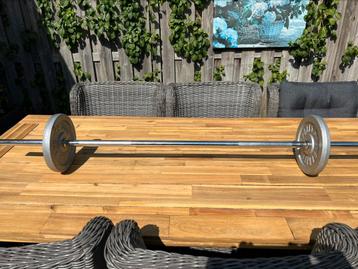 Dumbels / halterstang / gewichten beschikbaar voor biedingen