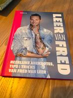 Leer van Fred - Fred van Leer boek, Ophalen of Verzenden, Zo goed als nieuw, Film, Tv en Media