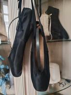 Antiek zwart satijnen spitzen ballet schoenen met label, Antiek en Kunst, Ophalen of Verzenden