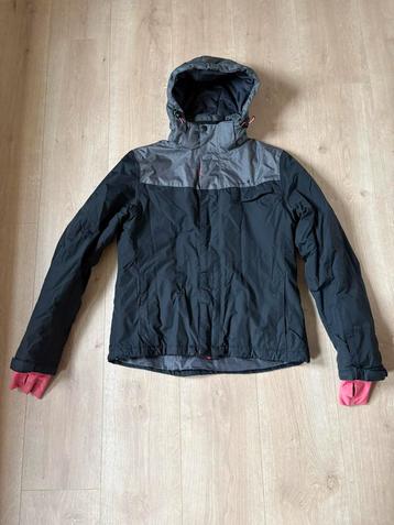 Ski jas dames beschikbaar voor biedingen