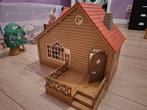 Silvanian family blokhut, inrichting en konijnen familie, Kinderen en Baby's, Speelgoed | Poppenhuizen, Ophalen, Zo goed als nieuw