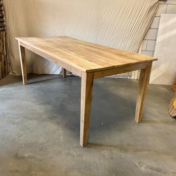 Eettafel - 200 x 90 cm - massief teakhout - Bij TTM Wonen beschikbaar voor biedingen