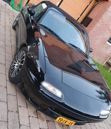 Uniek! Mazda mx-5 (23 jaar zelfde eigenaar) beschikbaar voor biedingen