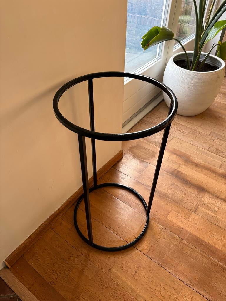 Plantenstandaard, Ophalen, Zo goed als nieuw