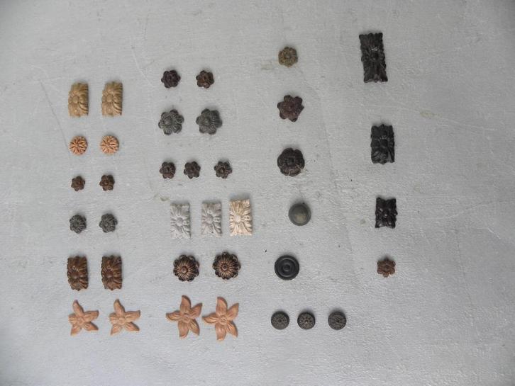 Sierknopjes en dergelijke voor klokken, Antiek en Kunst, Antiek | Klokken, Ophalen of Verzenden