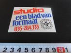 sticker Omroep KRO Studio een blad van formaat, Verzamelen, Ophalen, Zo goed als nieuw, Bedrijf of Vereniging