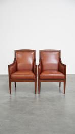 2x Statige cognac kleurige rundleren Art Deco fauteuil, Huis en Inrichting, Fauteuils, Ophalen, Gebruikt, ., Minder dan 75 cm