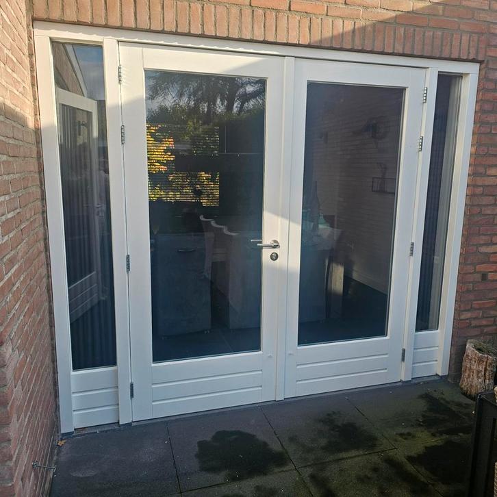 Tuindeuren incl kozijn, Doe-het-zelf en Verbouw, Kozijnen en Schuifpuien, Zo goed als nieuw, Deurkozijn, Hout, 75 tot 150 cm, Ophalen