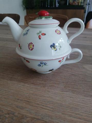 1 persoons theepot en kop villeroy en boch petite fleur beschikbaar voor biedingen