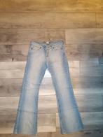 Guess jeans W28, Kleding | Dames, Spijkerbroeken en Jeans, W28 - W29 (confectie 36), Ophalen of Verzenden, Guess, Zo goed als nieuw