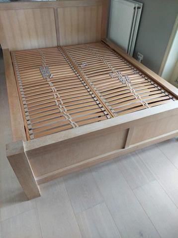 Massief eikenhouten bedframe extra lang + matrassen 