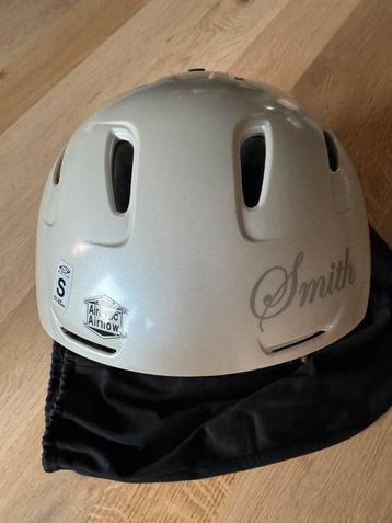 Smith skihelm met hoes – maat S (51–55 cm) beschikbaar voor biedingen
