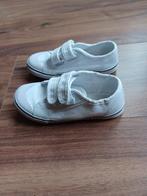 Witte Gymschoenen Maat 28 -  Nieuw!, Kinderen en Baby's, Kinderkleding | Schoenen en Sokken, Sportschoenen, Chicane, Ophalen of Verzenden